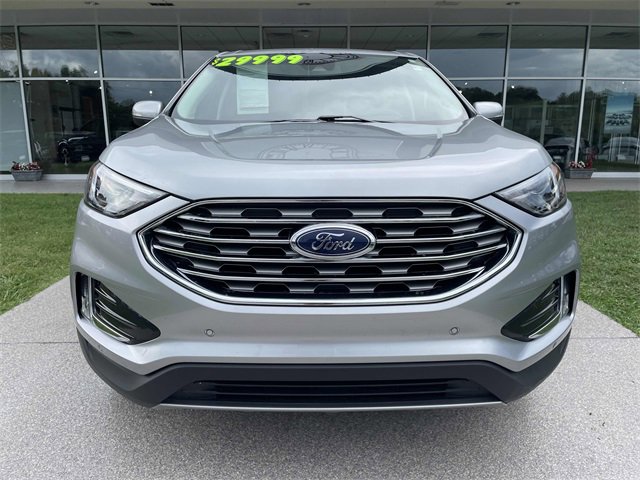 Used 2024 Ford Edge Titanium image 3
