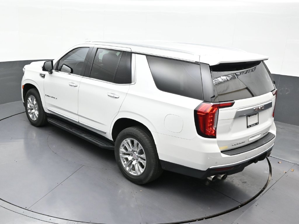Used 2021 GMC Yukon Denali w/ Advanced Technology Package AWD/4WD image 17