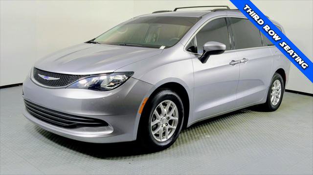 Used 2020 Chrysler Voyager Lxi image 2