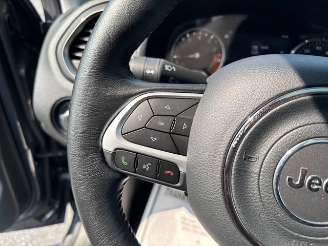 Used 2023 Jeep Renegade Limited w/ Sun/Sound Group AWD/4WD image 40