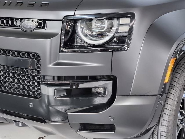 New 2026 Land Rover Defender 110 OCTA AWD/4WD image 12