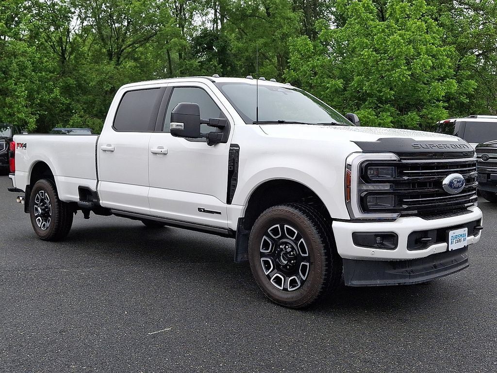 Used 2025 Ford F250 Platinum AWD/4WD image 1