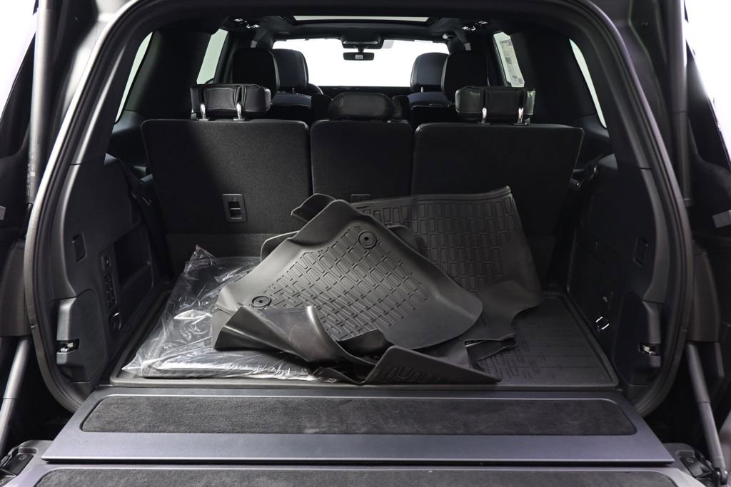 New 2026 Lincoln Navigator Reserve image 19