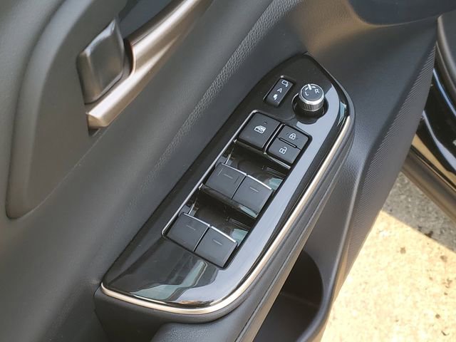 New 2026 Toyota Crown XLE image 9