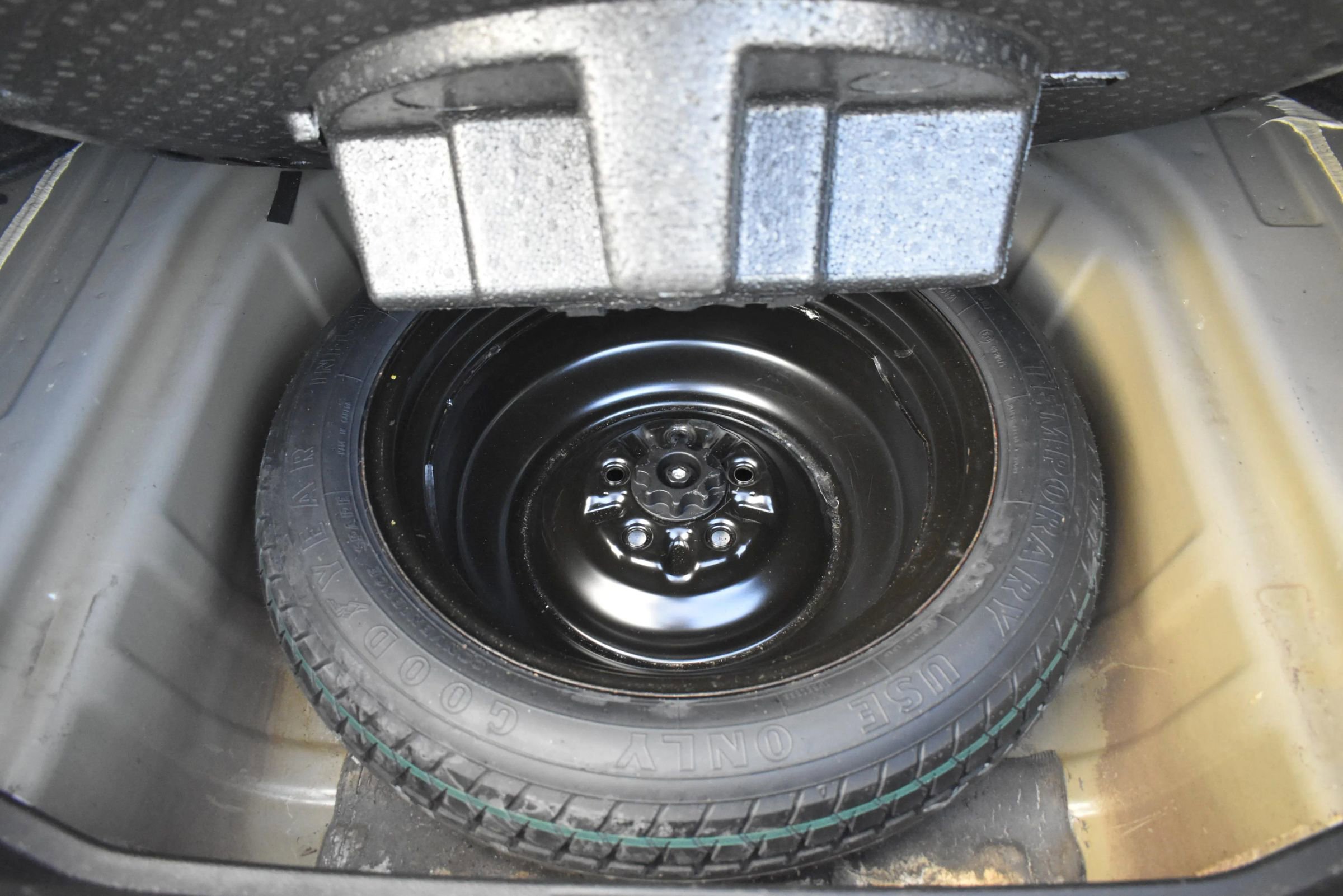 Used 2018 Toyota Avalon XLE image 28