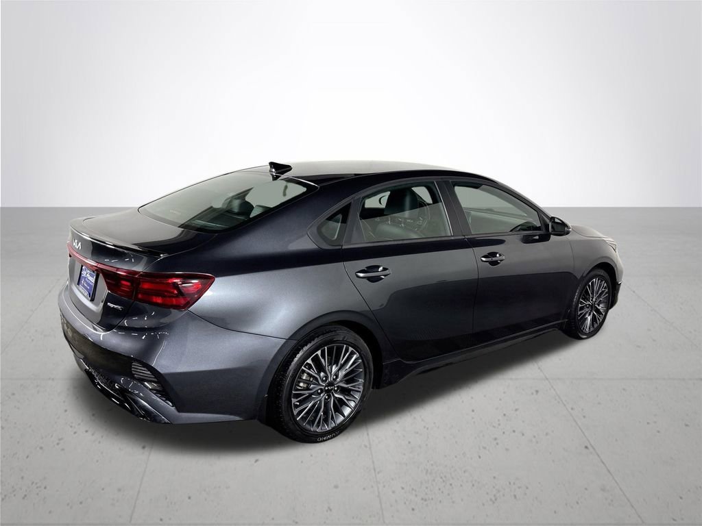 Certified 2024 Kia Forte GT-Line image 6