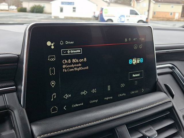 Certified 2024 GMC Yukon XL SLT w/ SLT Luxury Package image 18