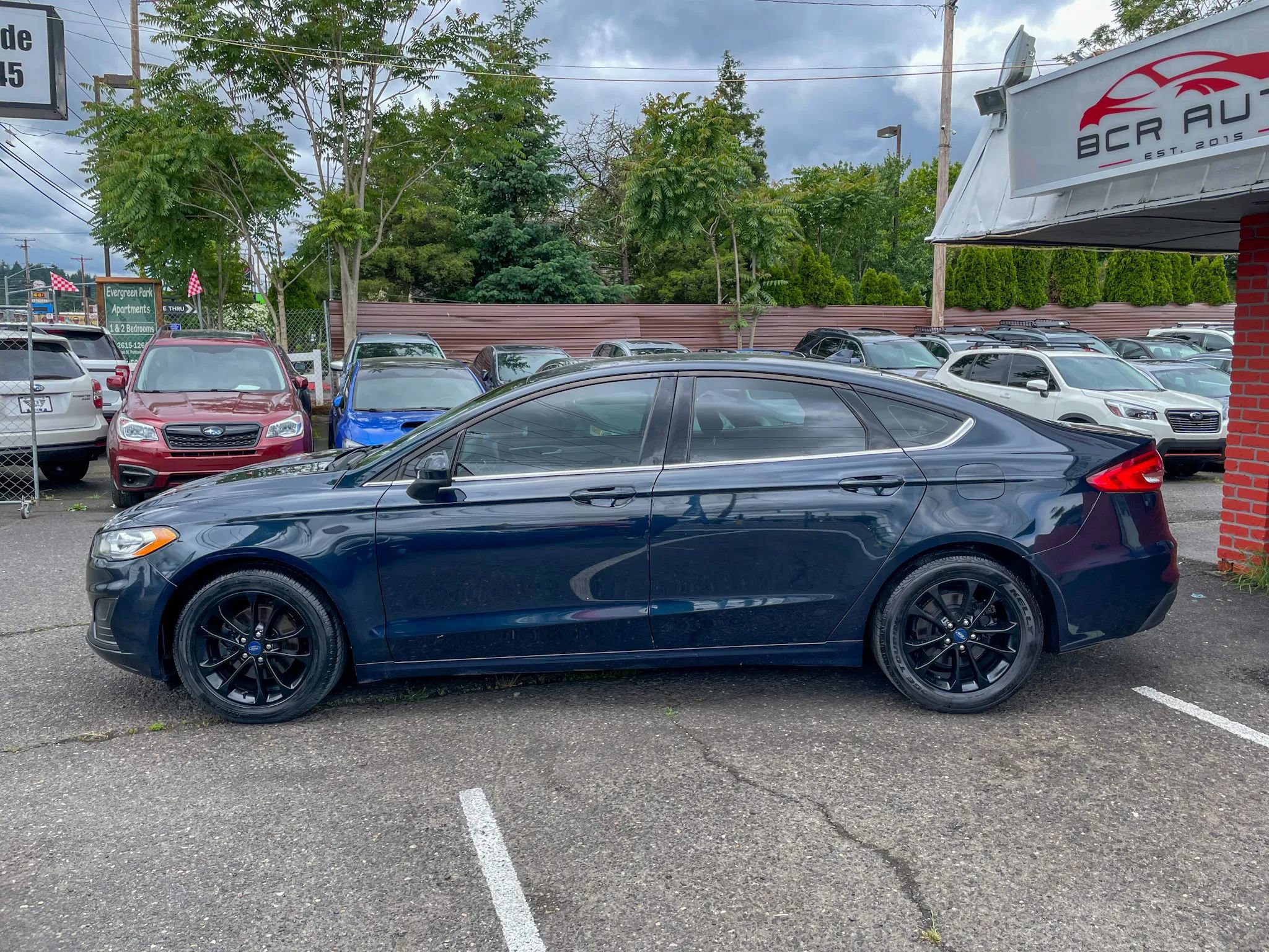 Used 2020 Ford Fusion SE FWD image 8