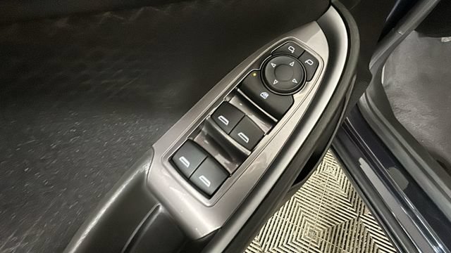 Used 2023 Chevrolet Malibu LS FWD image 10