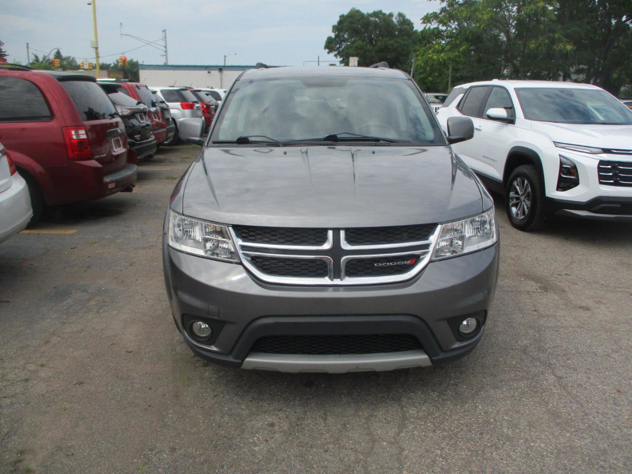 Used 2012 Dodge Journey SXT image 2