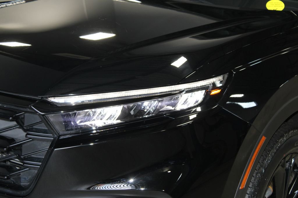 Used 2023 Honda CR-V Sport Touring image 2