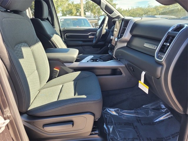 New 2026 RAM 1500 4x4 Crew Cab image 16