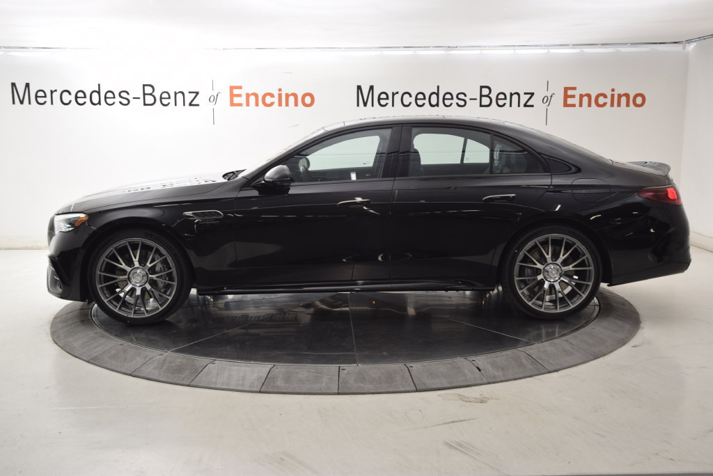New 2026 Mercedes-Benz E 53 AMG e 4MATIC Sedan image 3