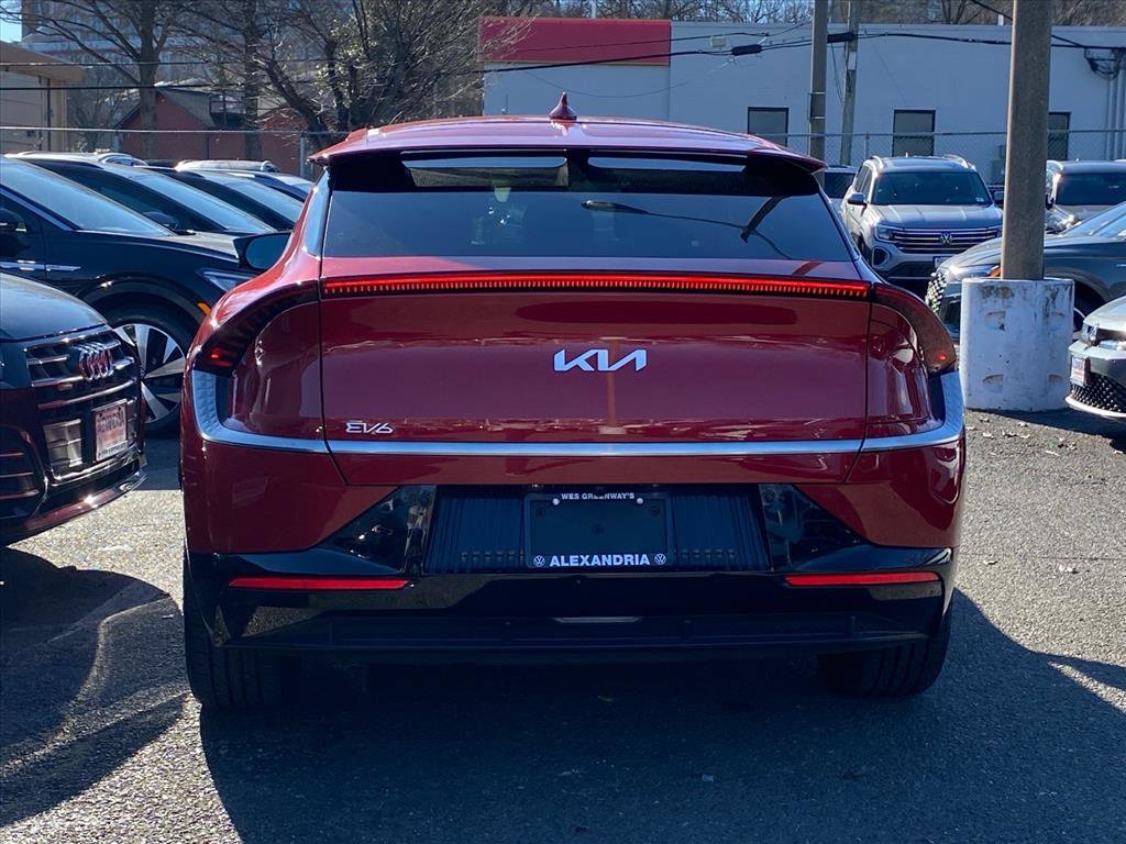 Used 2022 Kia EV6 Wind image 4