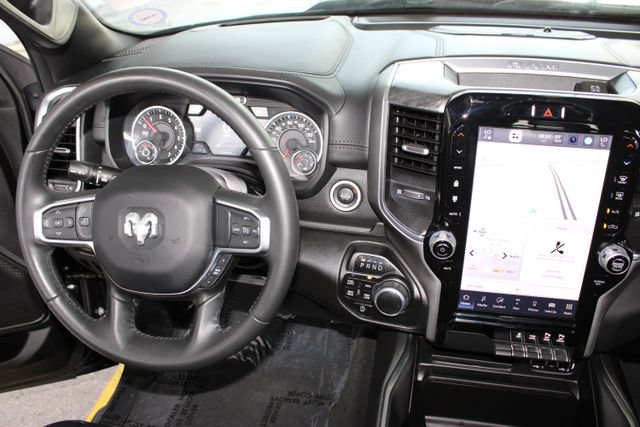 Used 2024 RAM 1500 Big Horn AWD/4WD image 23