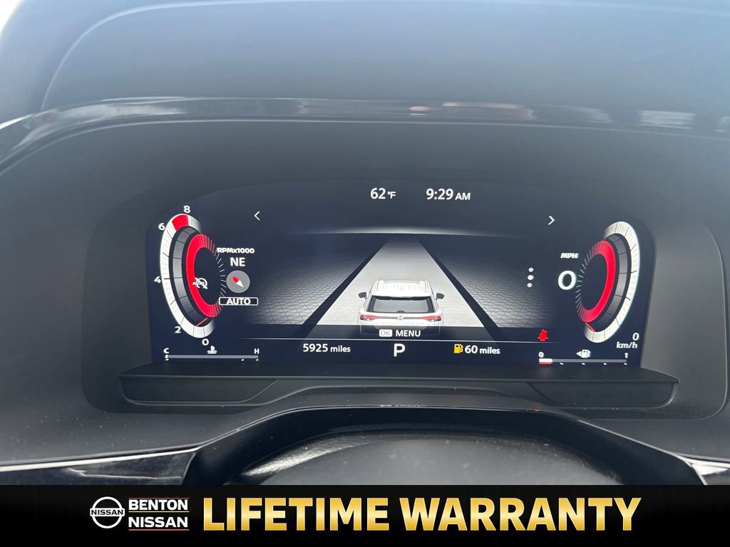 Used 2025 Nissan Pathfinder Platinum w/ Cargo Package image 15