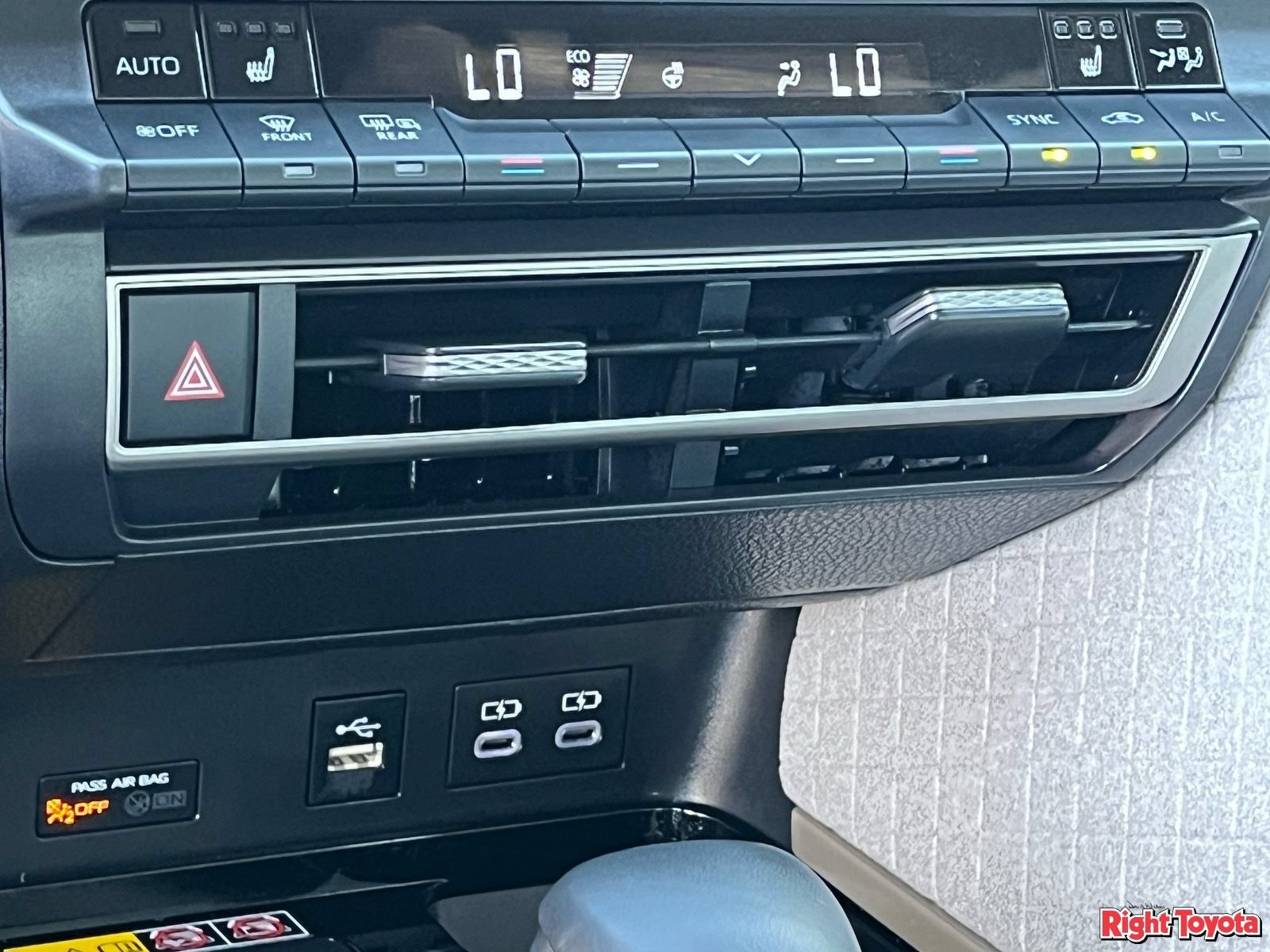 Certified 2026 Toyota Camry XLE FWD image 30