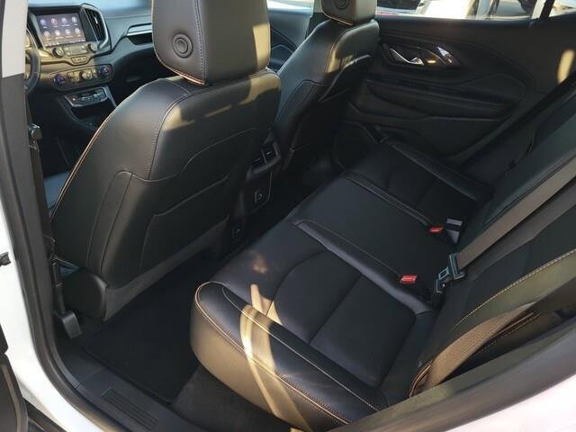 Used 2023 GMC Terrain AT4 image 24