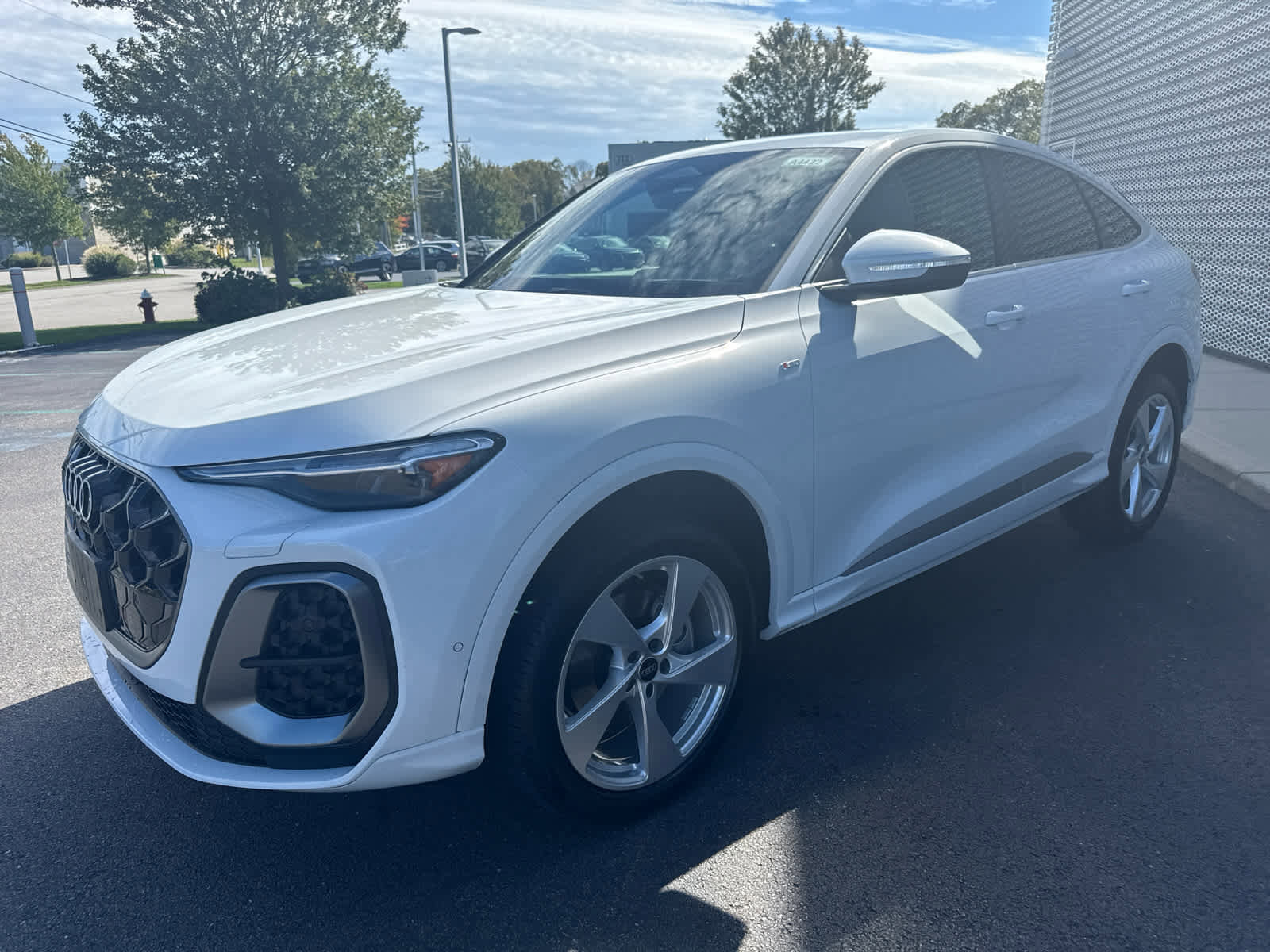 New 2025 Audi Q5 Premium Plus image 4