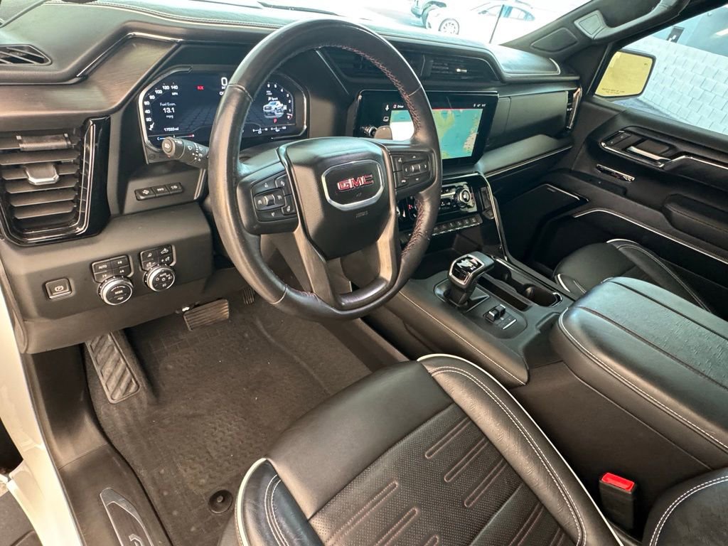 Used 2024 GMC Sierra 1500 AT4X image 29