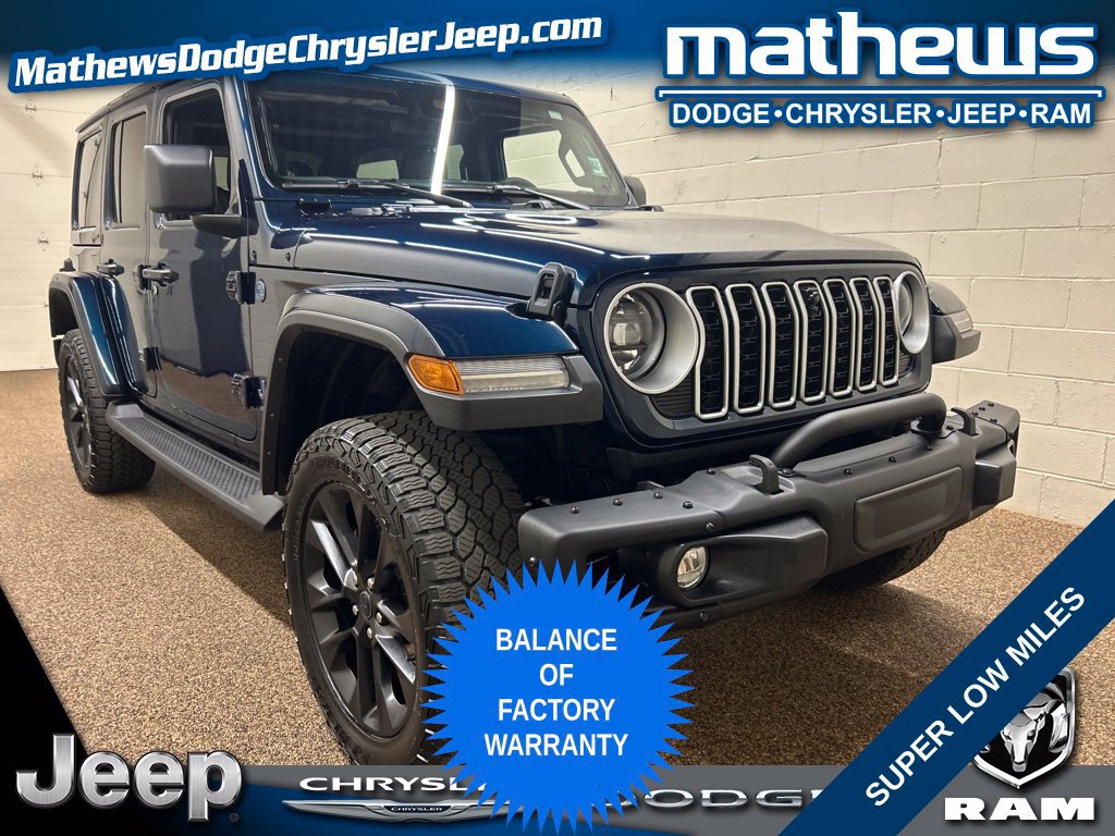 Used 2025 Jeep Wrangler Unlimited Sahara AWD/4WD image 1