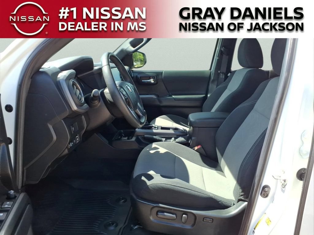 Used 2023 Toyota Tacoma TRD Off-Road AWD/4WD image 23