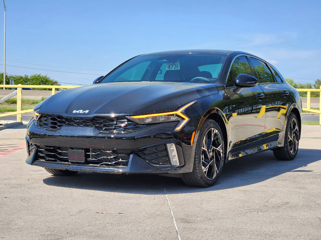 New 2026 Kia K5 GT-Line image 2