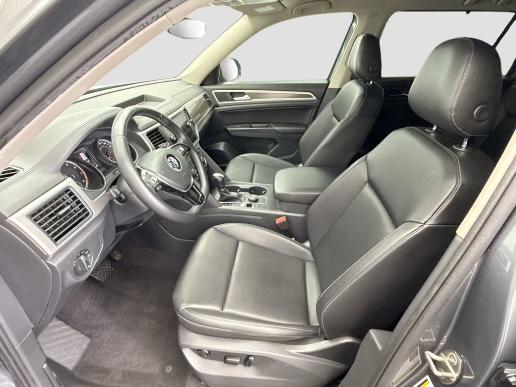 Used 2019 Volkswagen Atlas SE w/ Towing Package image 17