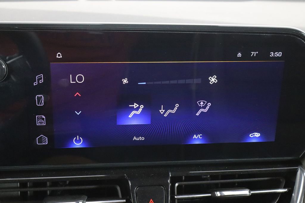 Used 2024 Chevrolet TrailBlazer ACTIV w/ Convenience Package FWD image 34