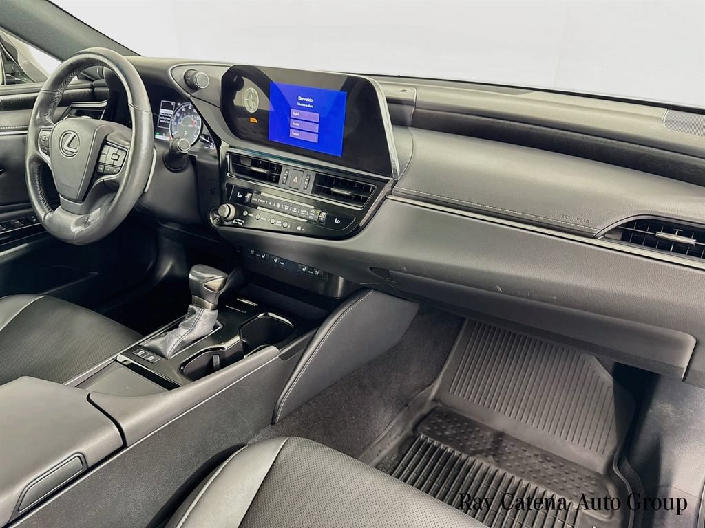 Certified 2024 Lexus ES 300h w/ Premium Package FWD image 32