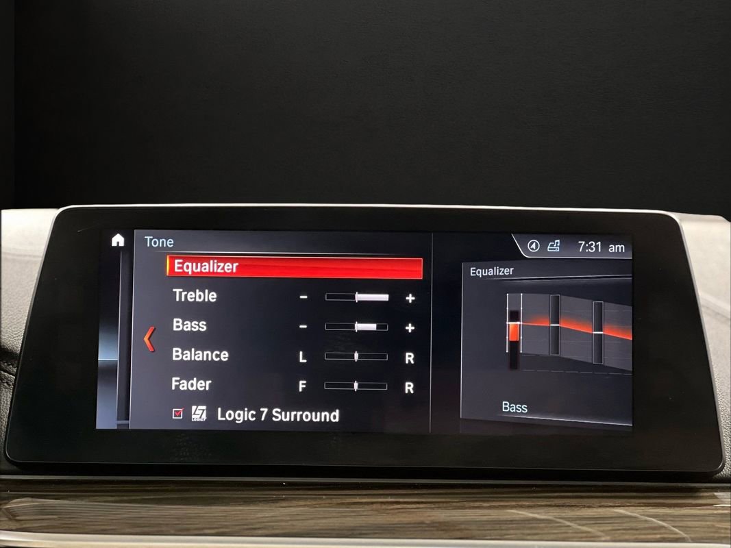 Used 2018 BMW M550i xDrive image 30