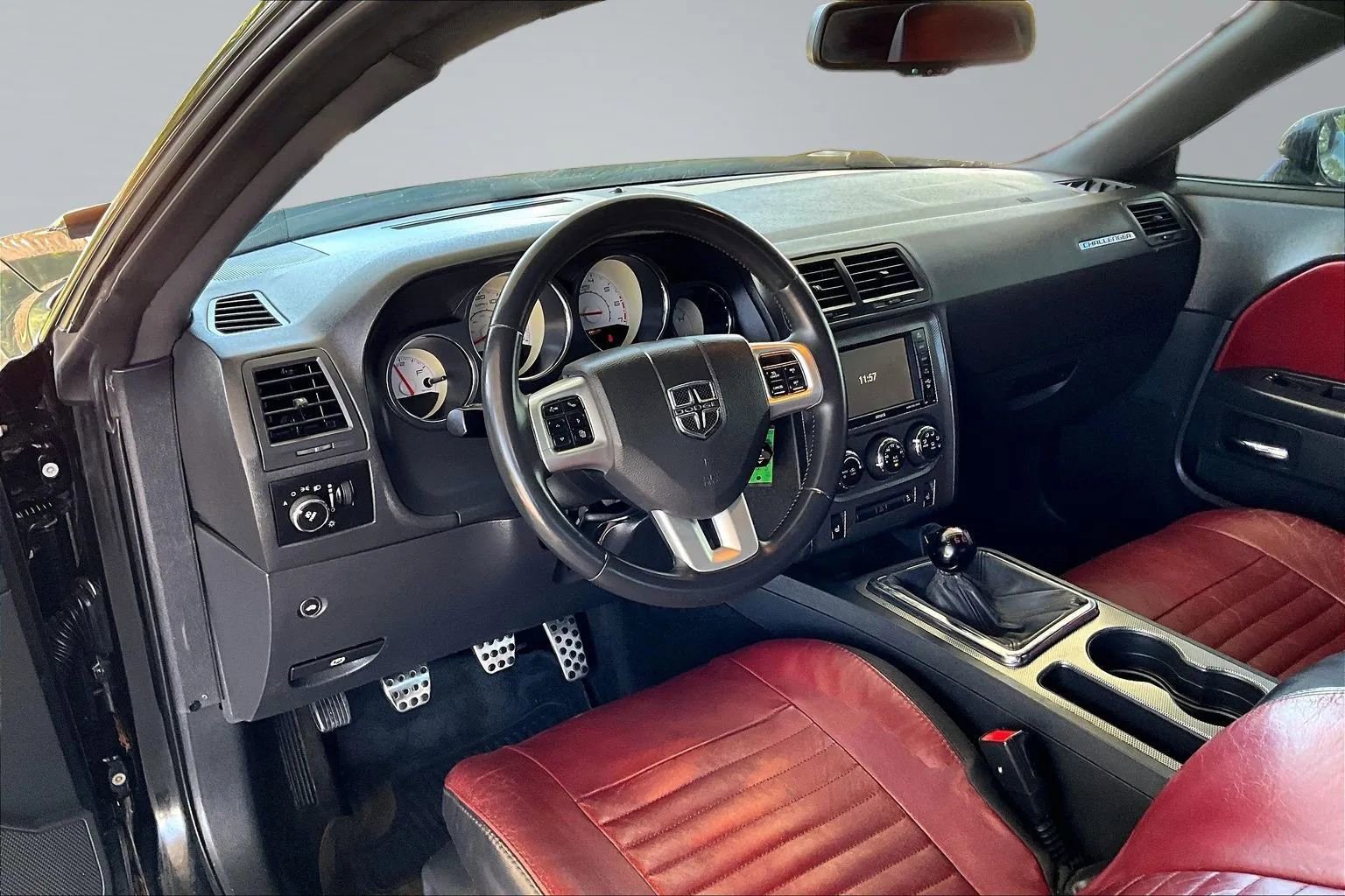 Used 2014 Dodge Challenger R/T Plus RWD image 13