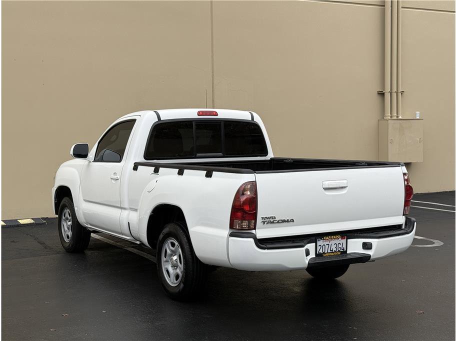 Used 2014 Toyota Tacoma 2WD Regular Cab image 5
