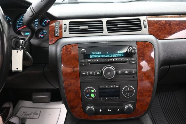 Used 2014 Chevrolet Tahoe LT w/ All-Star Edition AWD/4WD image 10