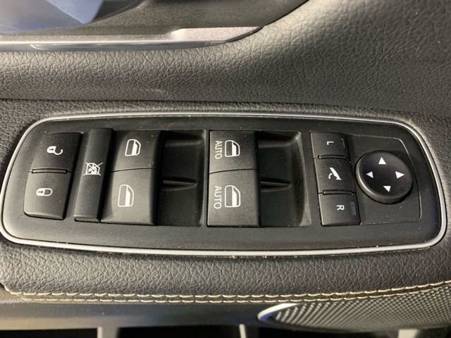 Used 2020 RAM 1500 Laramie image 28