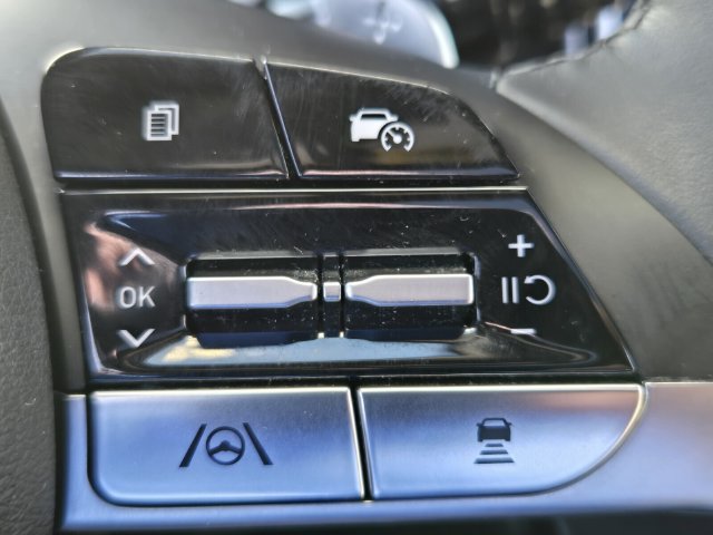 Used 2023 Hyundai Santa Cruz Limited w/ Cargo Package AWD/4WD image 27