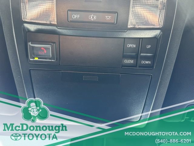 Used 2020 Toyota Tacoma TRD Sport w/ TRD Premium Sport Package image 15