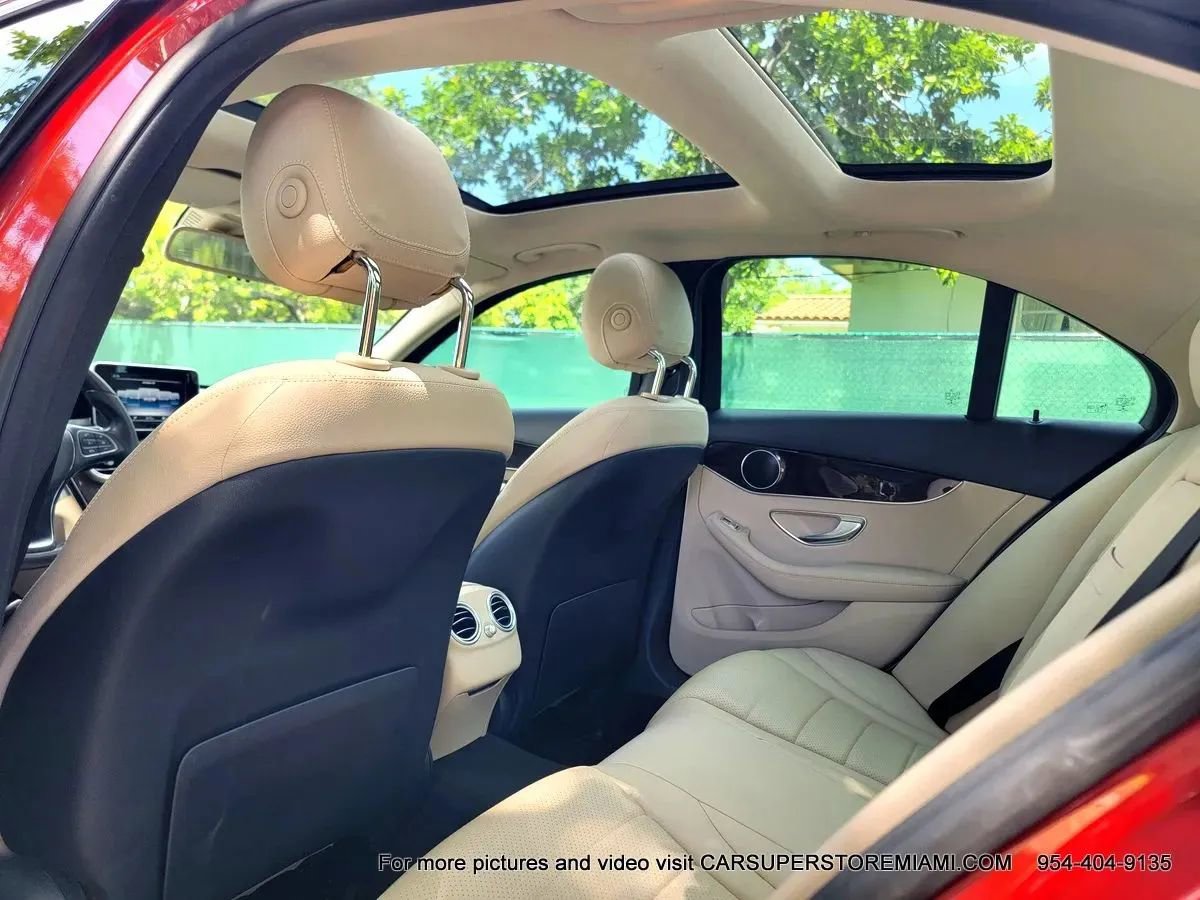 Used 2018 Mercedes-Benz C 300 Sedan image 18
