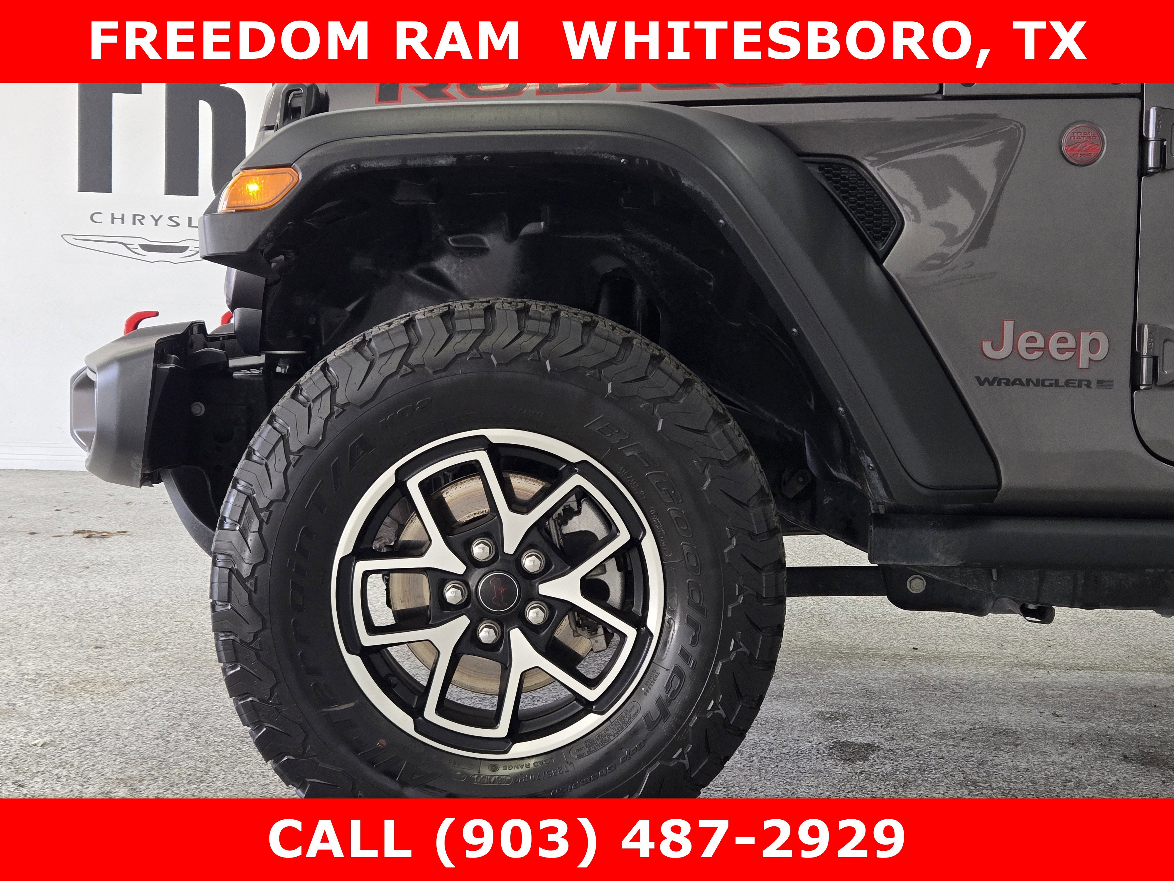 Used 2025 Jeep Wrangler Unlimited Rubicon image 6