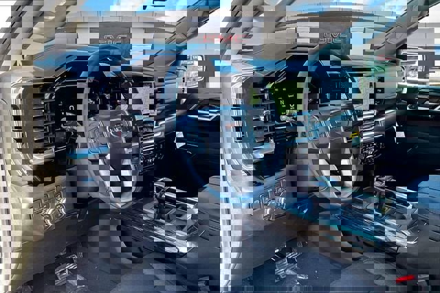 New 2026 GMC Sierra 1500 Elevation image 7