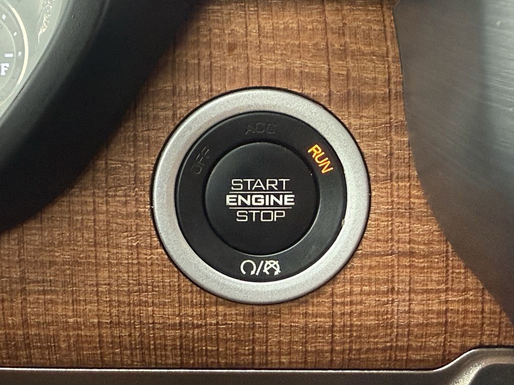 Used 2022 RAM 1500 Limited image 28