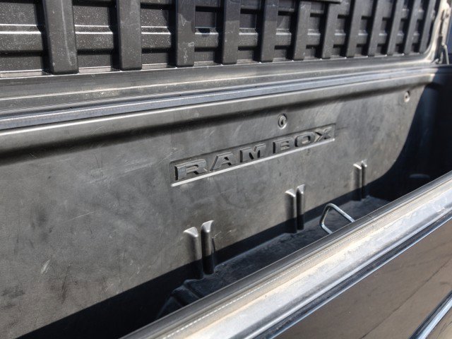 Used 2019 RAM 1500 Limited AWD/4WD image 10