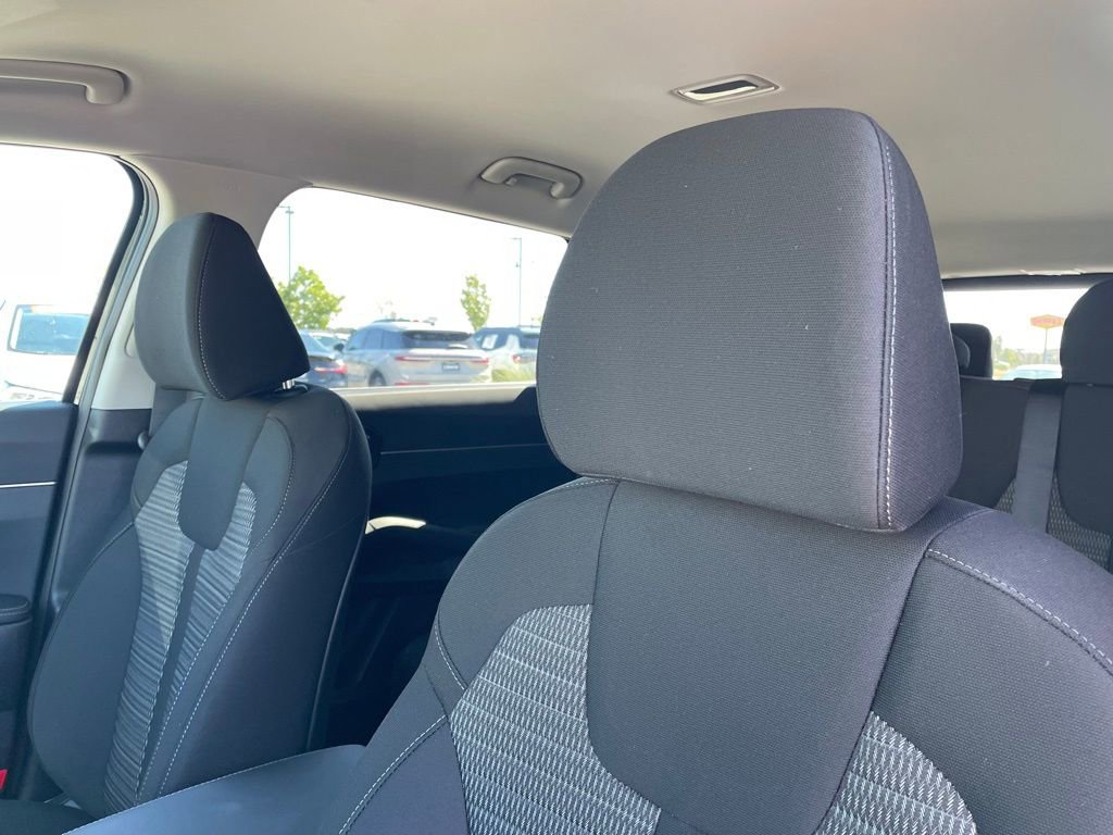 New 2026 Kia Sorento LX FWD image 23