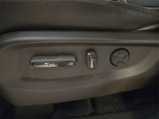 Used 2023 Honda Odyssey Touring image 12