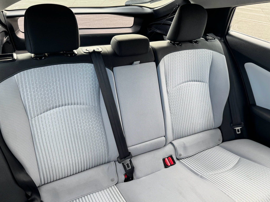 Used 2016 Toyota Prius image 23