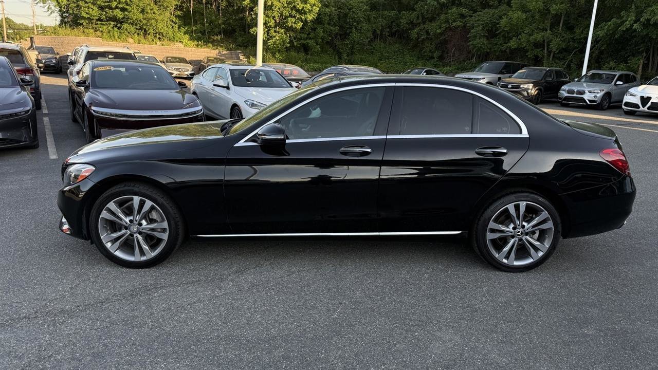 Used 2017 Mercedes-Benz C 300 4MATIC Sedan image 12