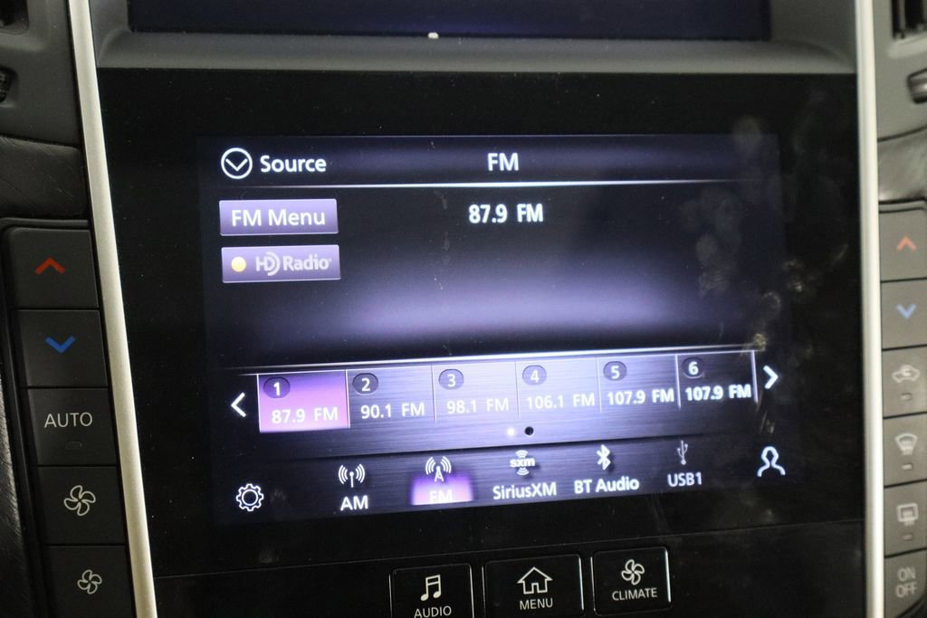 Used 2023 INFINITI Q50 Sensory image 38