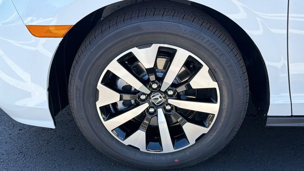 New 2026 Honda Odyssey EX-L image 9