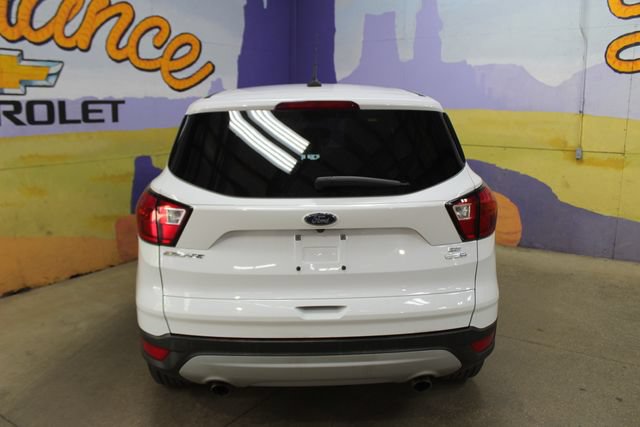 Used 2019 Ford Escape SE w/ Ford Safe & Smart Package AWD/4WD image 7