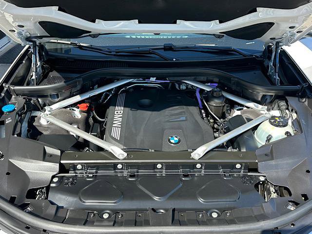 Certified 2024 BMW X7 xDrive40i w/ Executive Package image 10